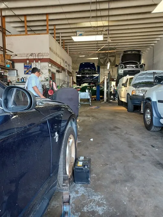 Roger's Auto Repair