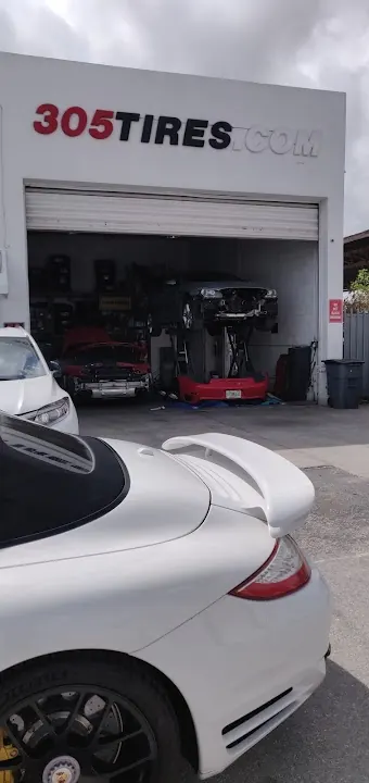 305tires.COM