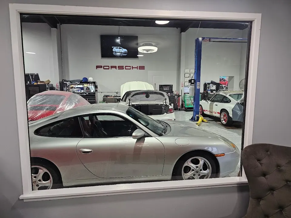 Velocity Motorwerks LLC