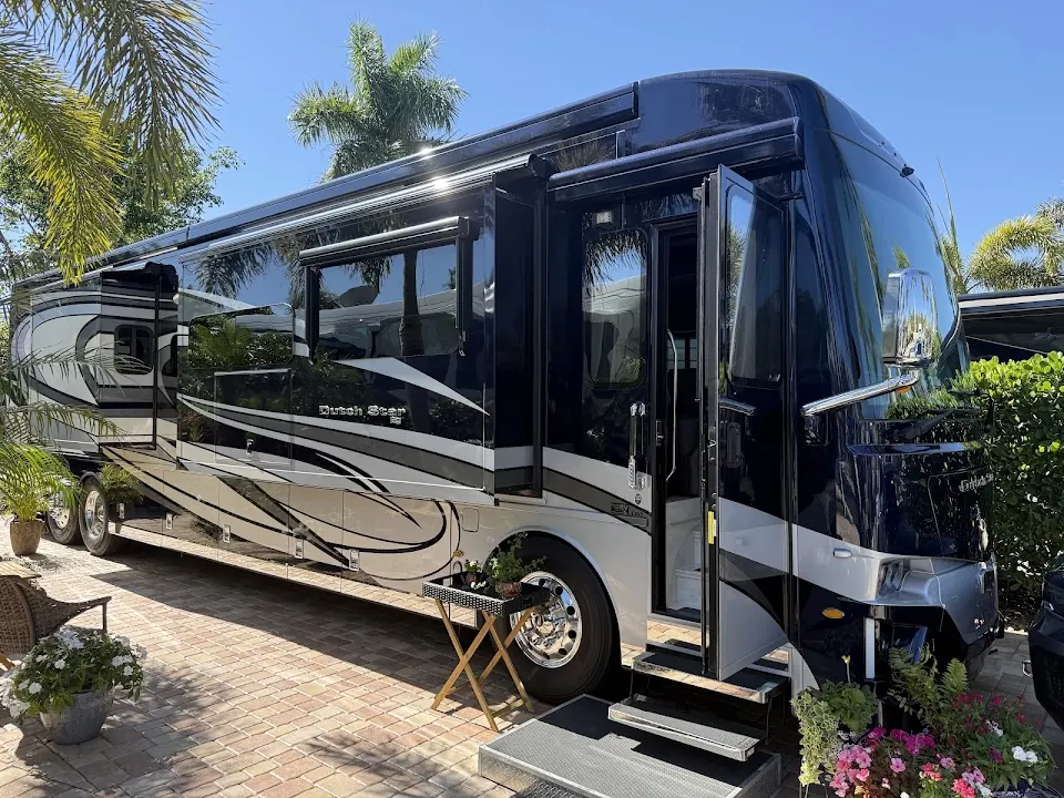 Platinum Coach & RV LLC