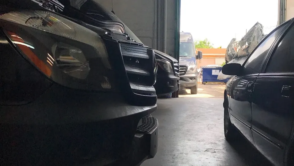 Luxury Group MFG LLC