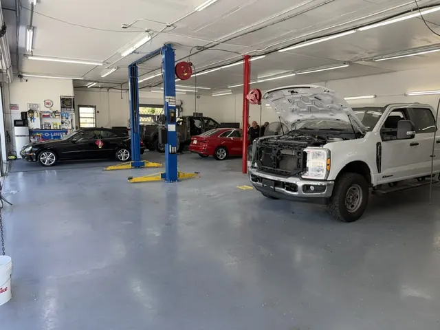First Class Collision LLC