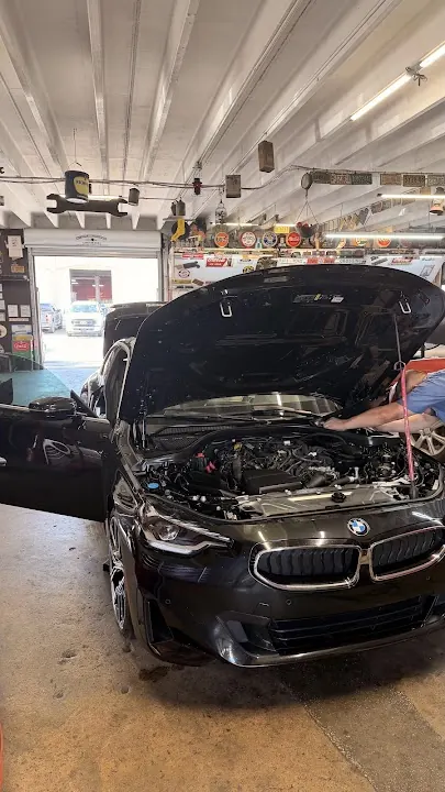 SAL'S AUTO REPAIR