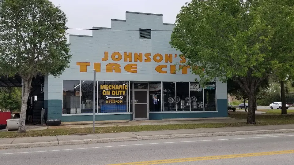 Johnson's Tire City