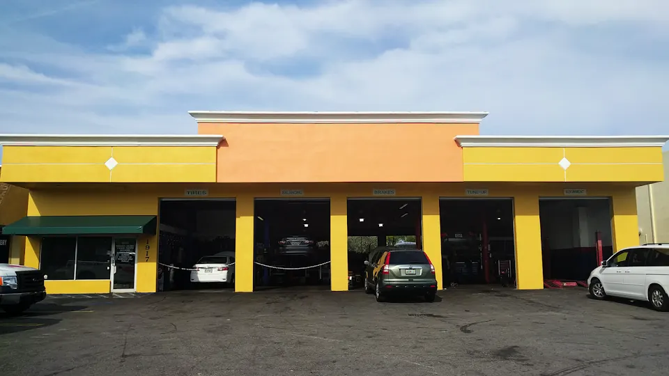 Giant Tire & Auro Repair