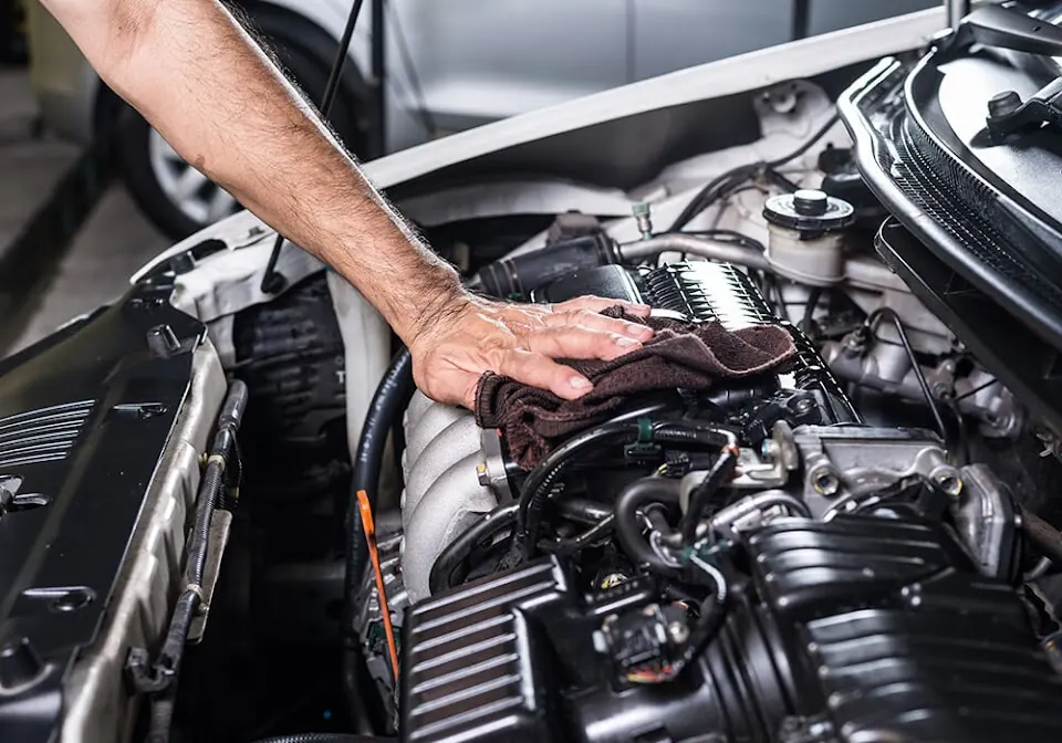 In and Out Auto Services Inc