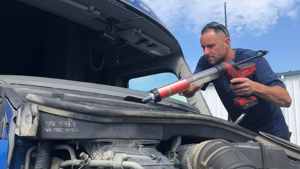 People's Auto Glass, LLC